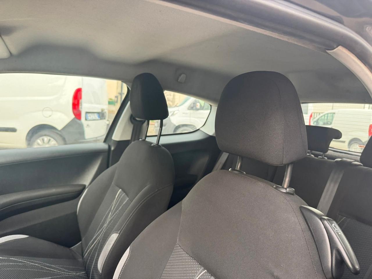 PEUGEOT 208 1400 HDI 68 CV OTTIME CONDIZIONI