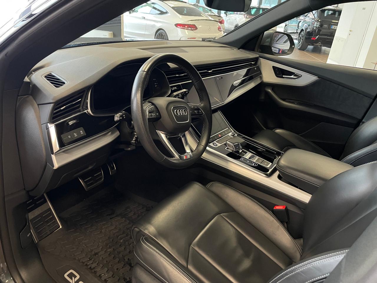 Audi Q8 50 TDI 286 CV quattro tiptronic Sport