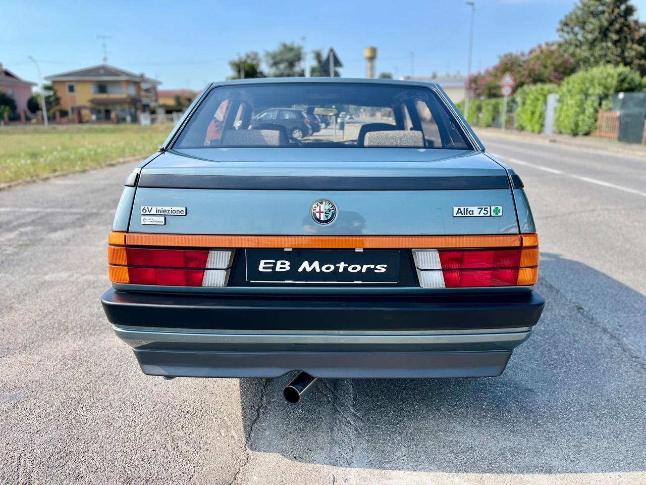 Alfa Romeo 75 2.5 V6 Quadrifoglio Verde - Targa MI