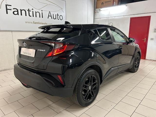 TOYOTA C-HR 1.8 Hybrid E-CVT Black Edition