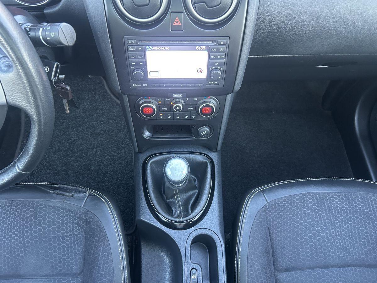 NISSAN - Qashqai - 1.5 dCi 110 cv DPF 360Â° navi tetto telecamera