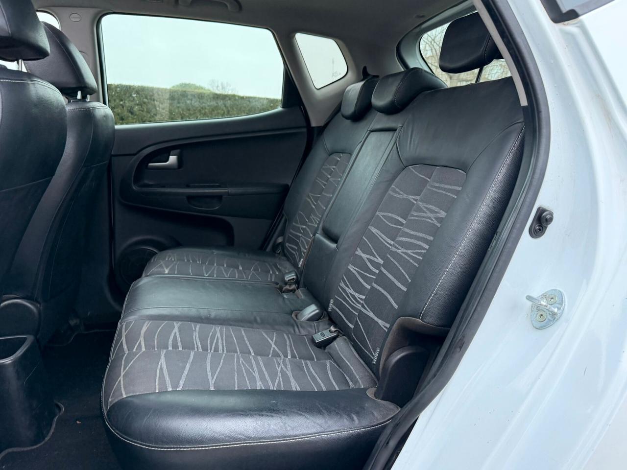 KIA VENGA 1.4 BENZINA TETTO PANORAMICO