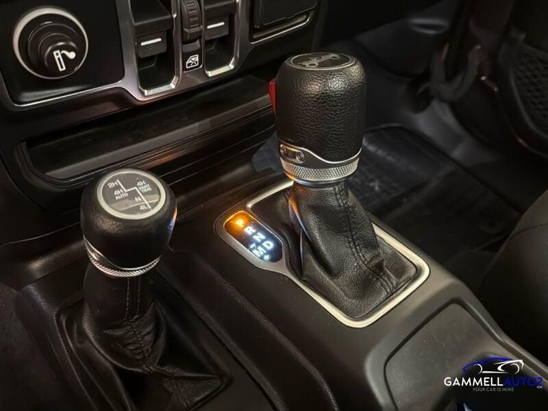 Jeep Wrangler Unlimited 2.2 Mjt II Sahara AUTOMATICA