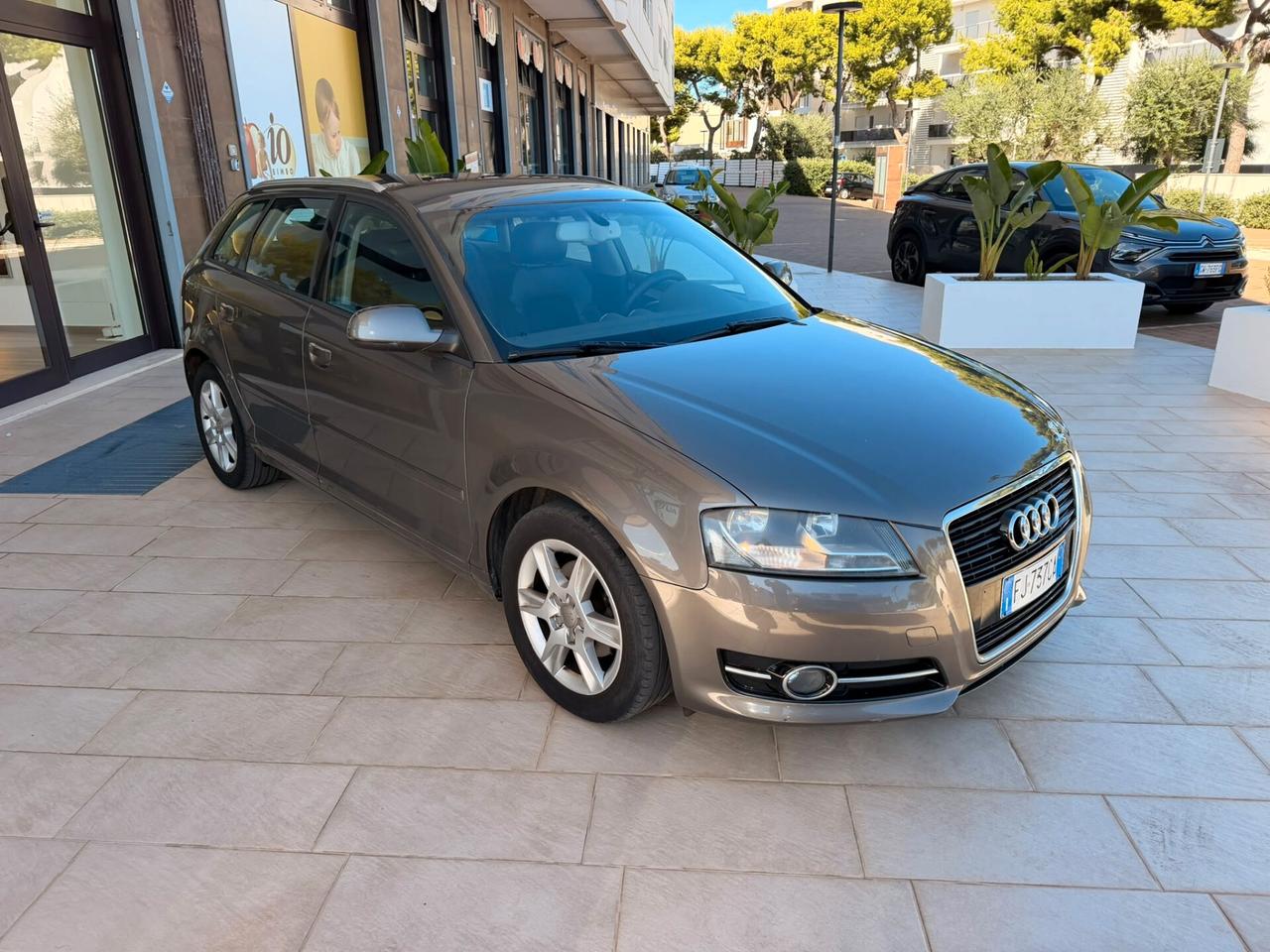 Audi A3 SPB 1.6 TDI 105 CV CR Ambition