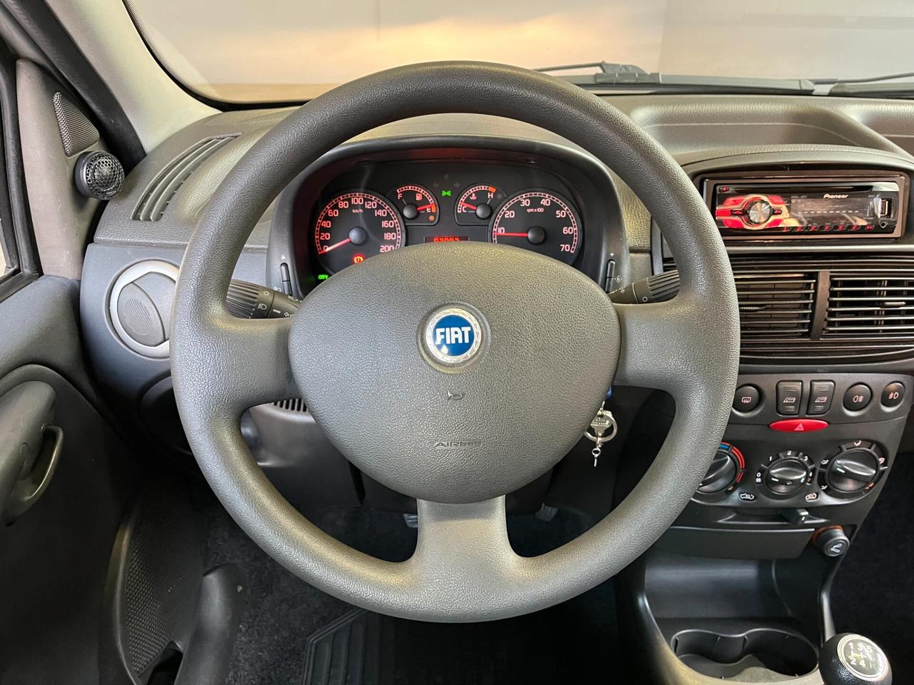 Fiat Punto 1.2cc BENZ 60cv - OK NEOPAT. - 5 PORTE