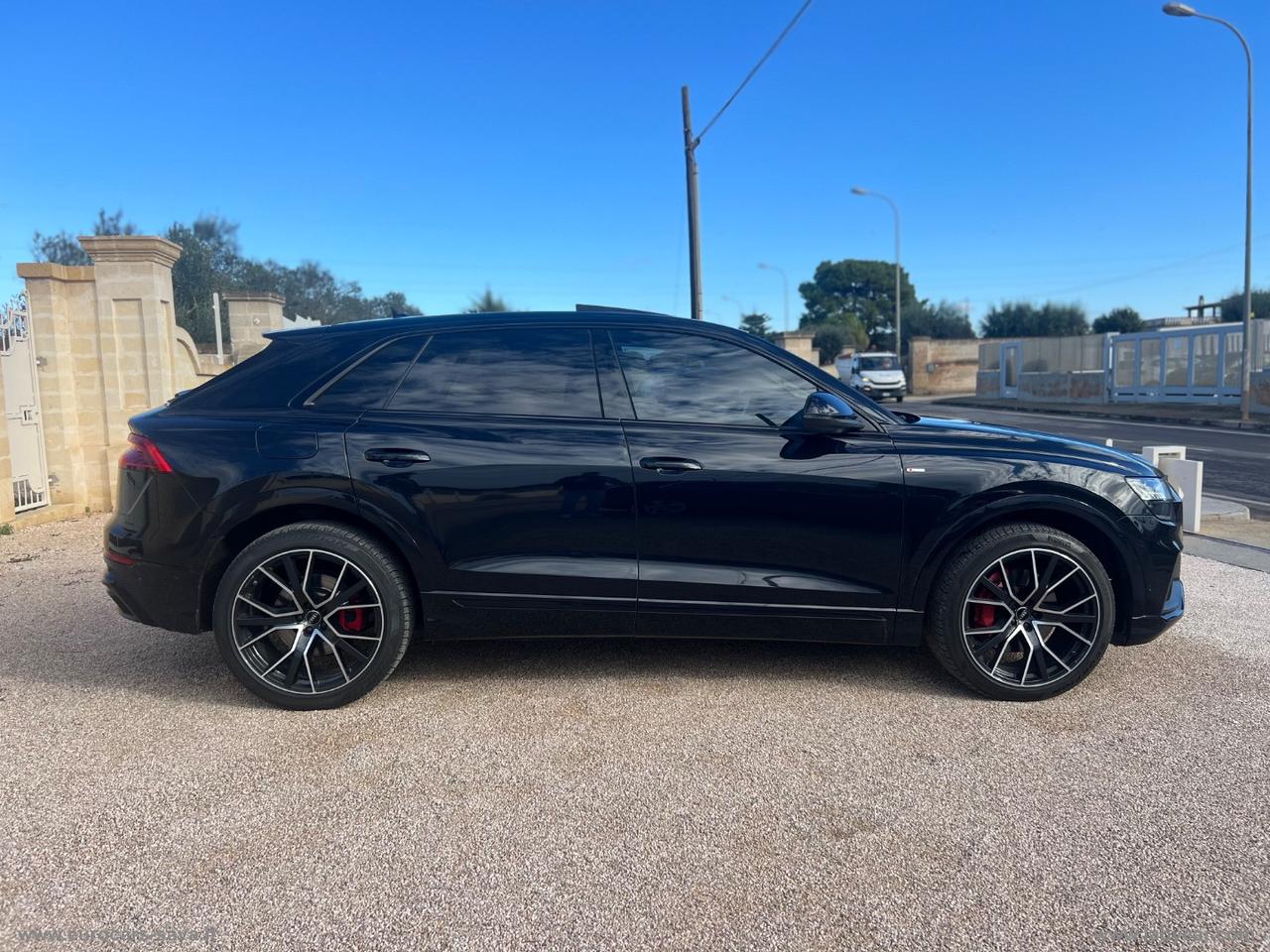 AUDI Q8 50 TDI 286 CV quattro tiptronic Sport S-LINE