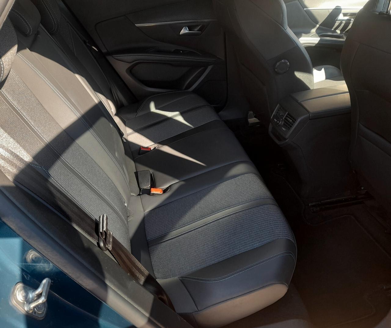 Peugeot 3008 BlueHDi 130 S&S EAT8 Allure Pack NESSUN VINCOLO