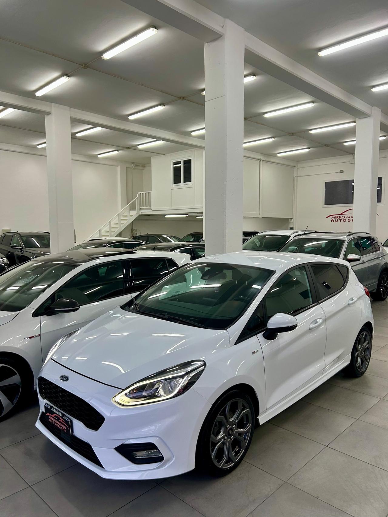 Ford Fiesta 1.5 TDCi ST LINE finanziabile