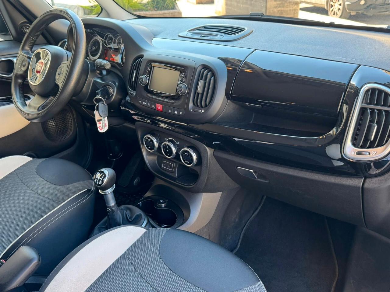 FIAT 500L TREKKING BI-COLORE 1.6 MJ 120 CV. NAVI+CERCHI