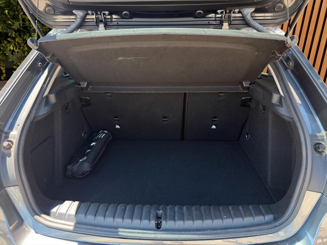 Bmw 116D 5p. INTERA CRONOLOGIA BMW !!!