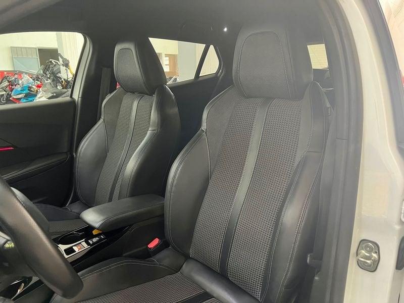Peugeot 2008 2008 BlueHDi 130 S&S EAT8 GT