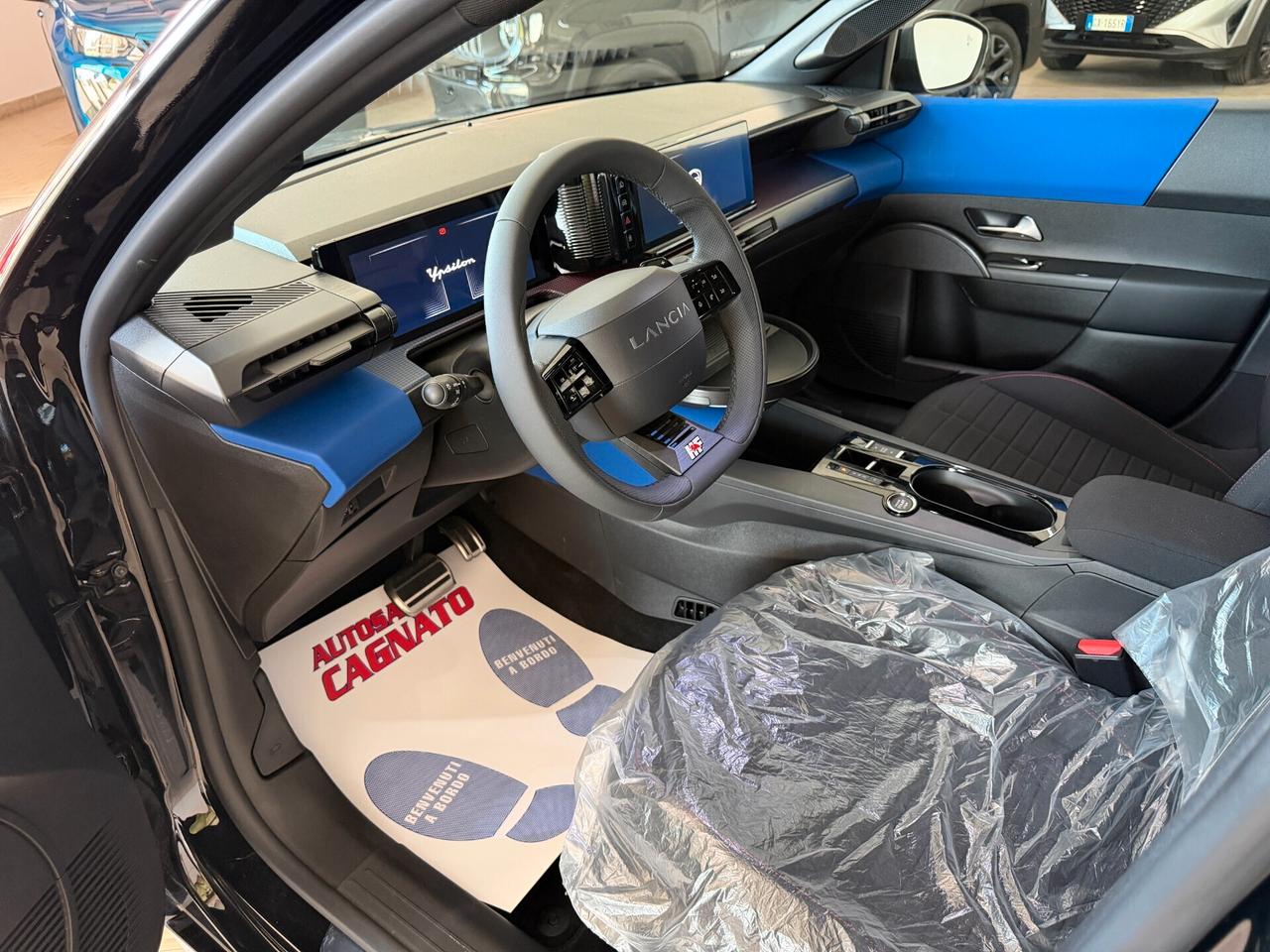 Lancia Ypsilon Hybrid e-DCT HF Line KM0 KM0 Neopatentati