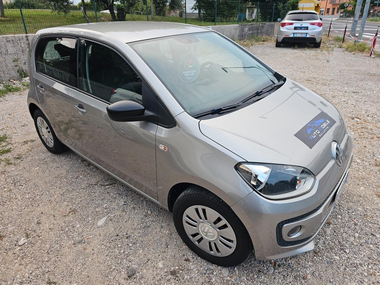 Volkswagen up! Move up