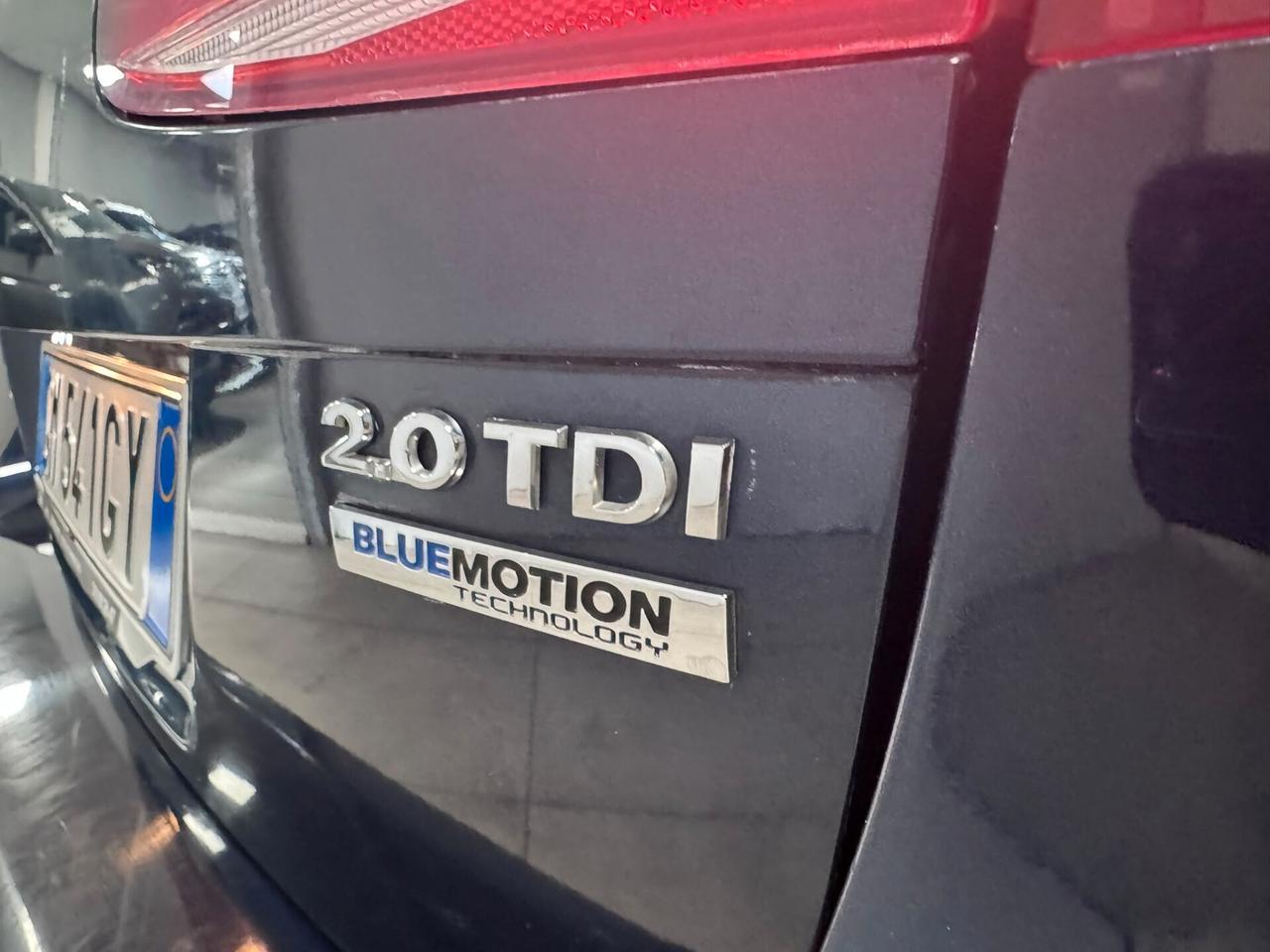 Volkswagen Passat 2.0 TDI Comfortline BlueM. Tech.