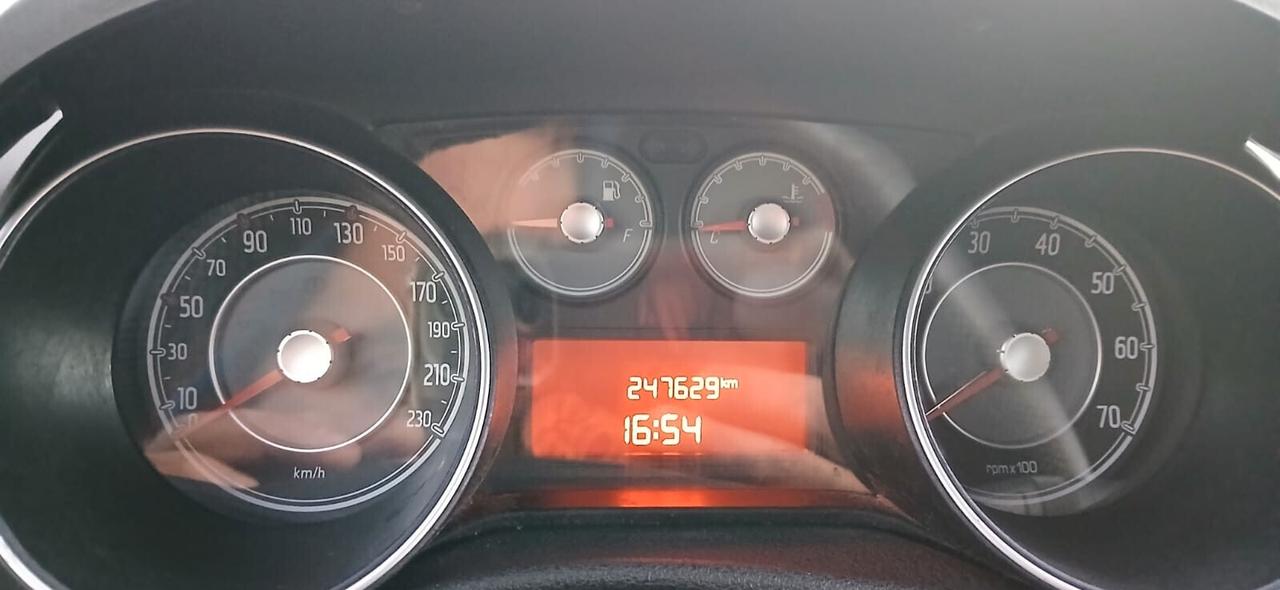 Fiat Grande Punto 1.3 MJT 75 CV 3 porte - 2010