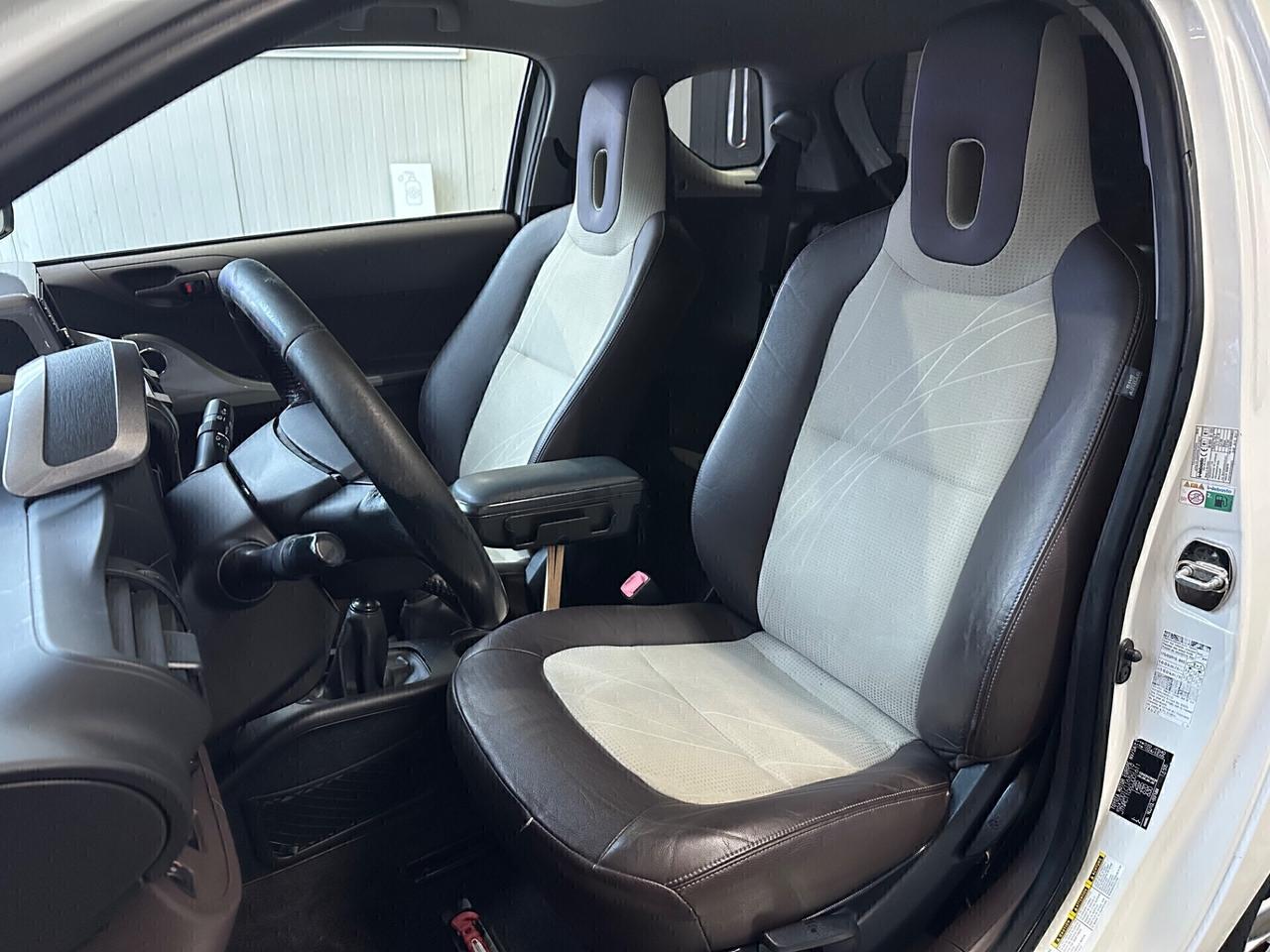 Toyota iQ 1.4 Diesel 90 Cv