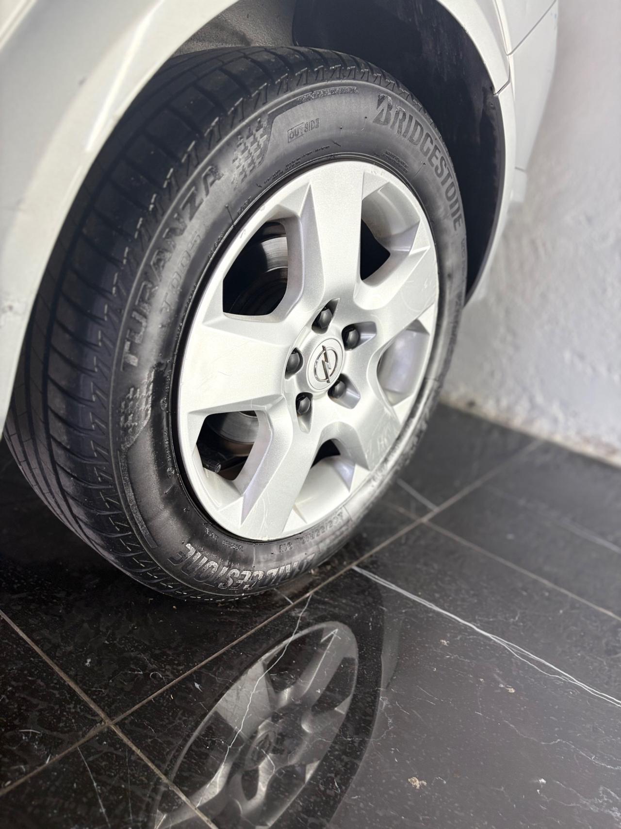 Opel Astra 1.4 16V GPL-TECH 5 porte Enjoy