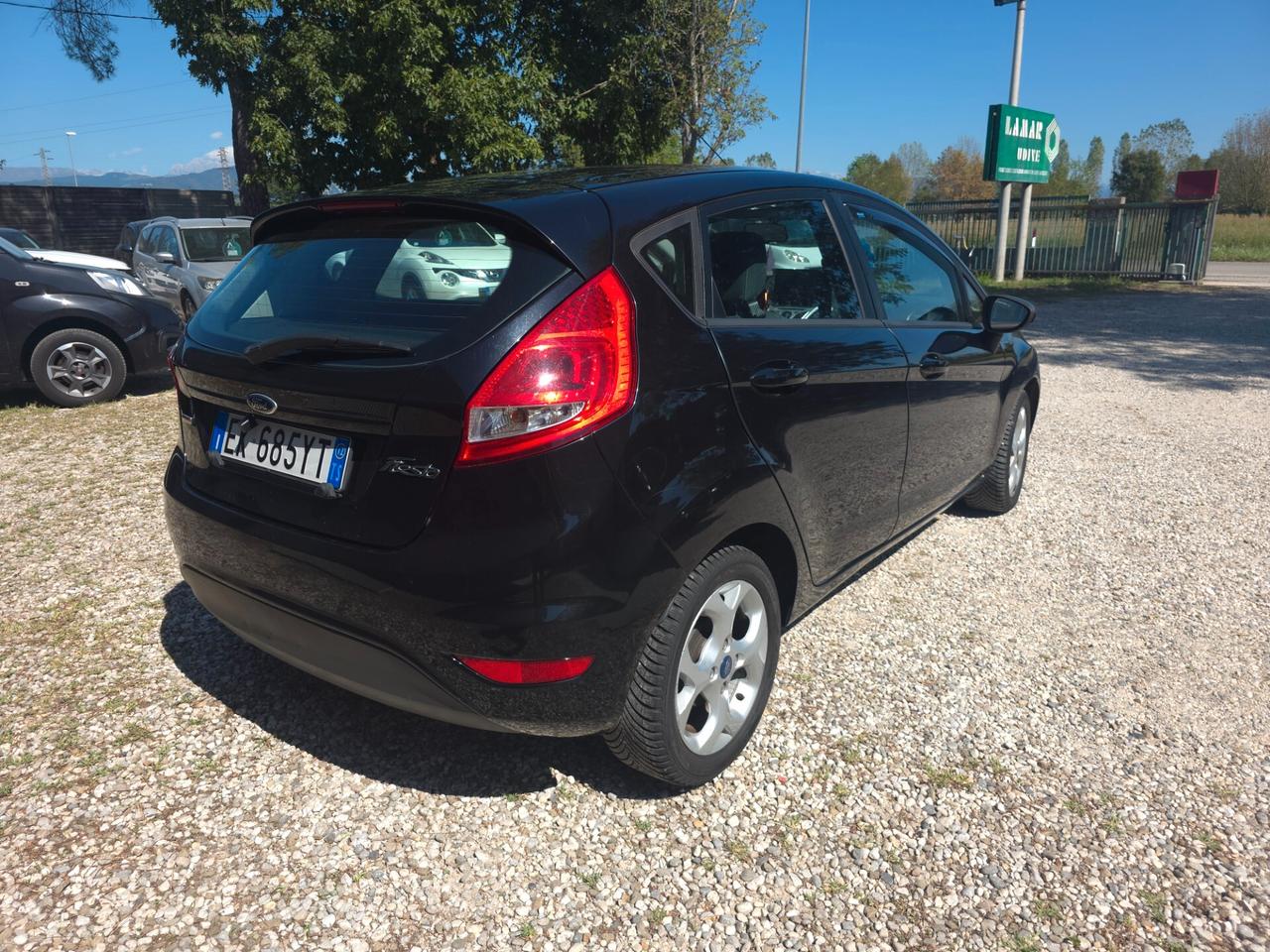 Ford Fiesta 1.4 TDCi 70CV 5 porte Titanium