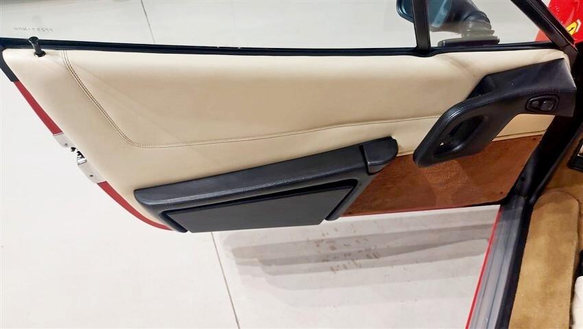 Ferrari 208 2.0 turbo GTS 254cv