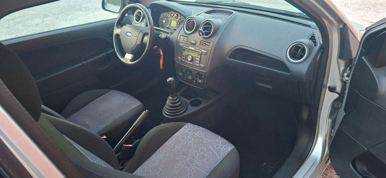 FIESTA 1.2 GHIA X NEOPATENTATI KM 120000