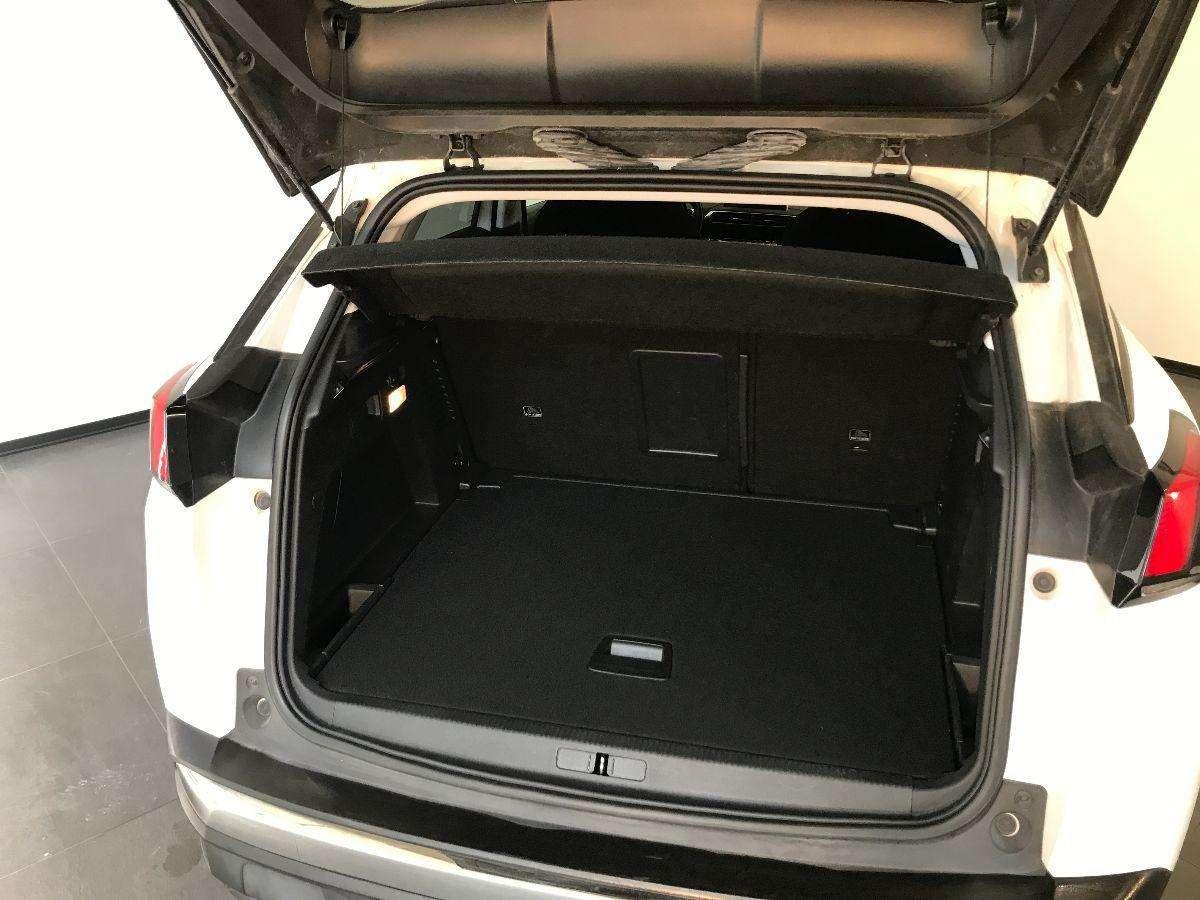 Peugeot 3008 BlueHDi 120 EAT6 S&S Active