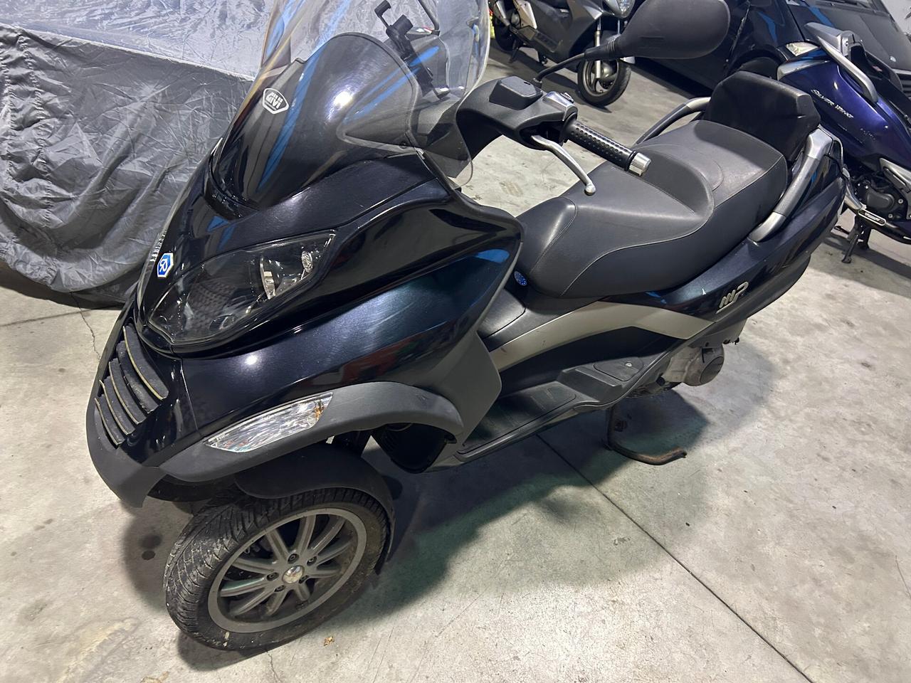 PIAGGIO MP3