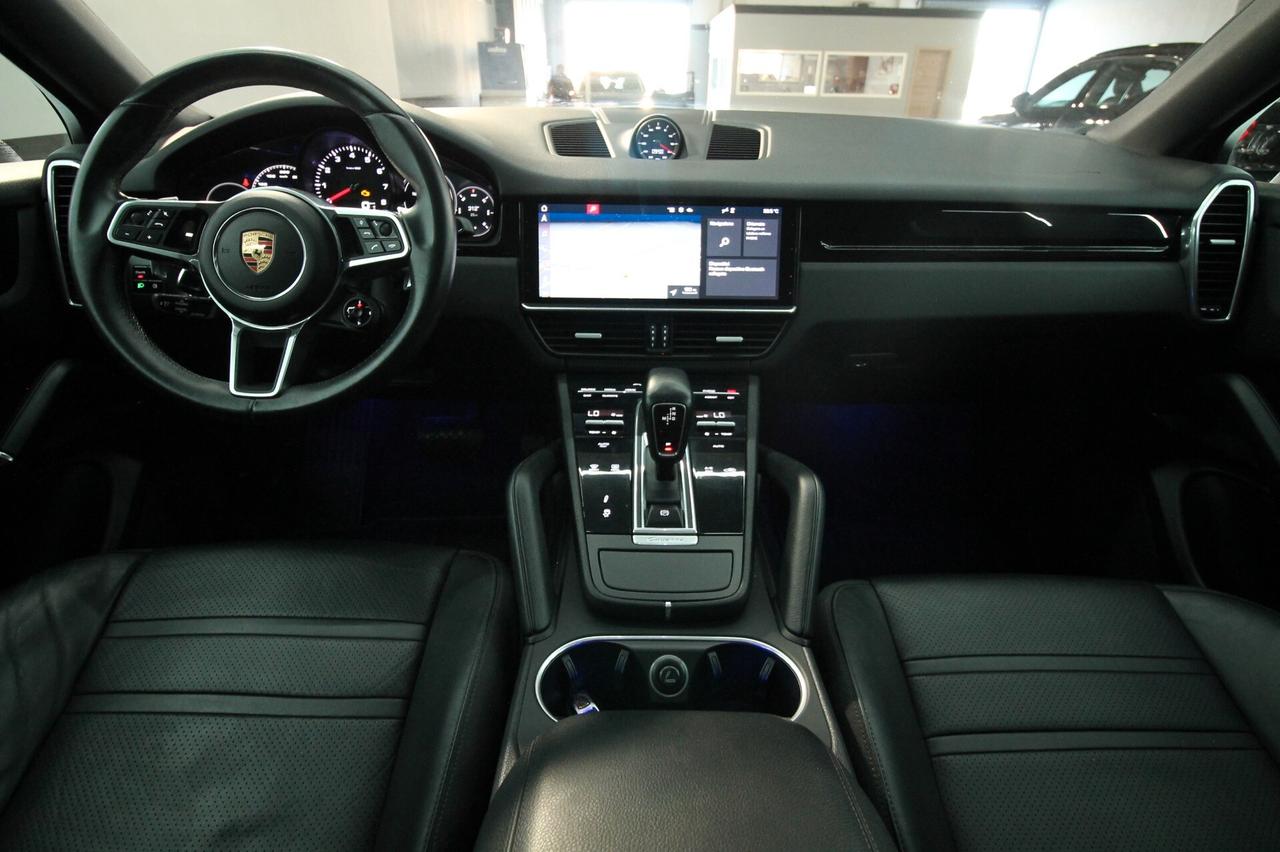 PORSCHE CAYENNE COUPÉ 3.0 V6