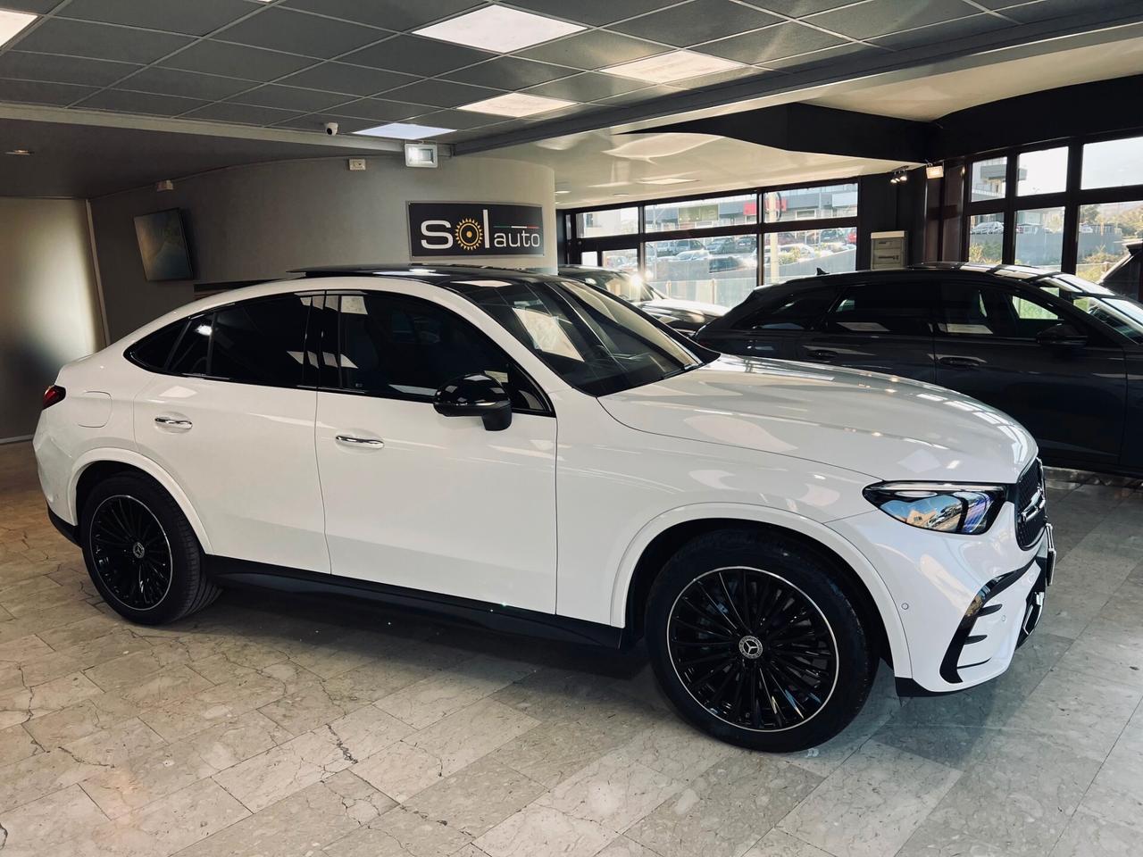 MERCEDES GLC 220 D COUPE PANO AMG