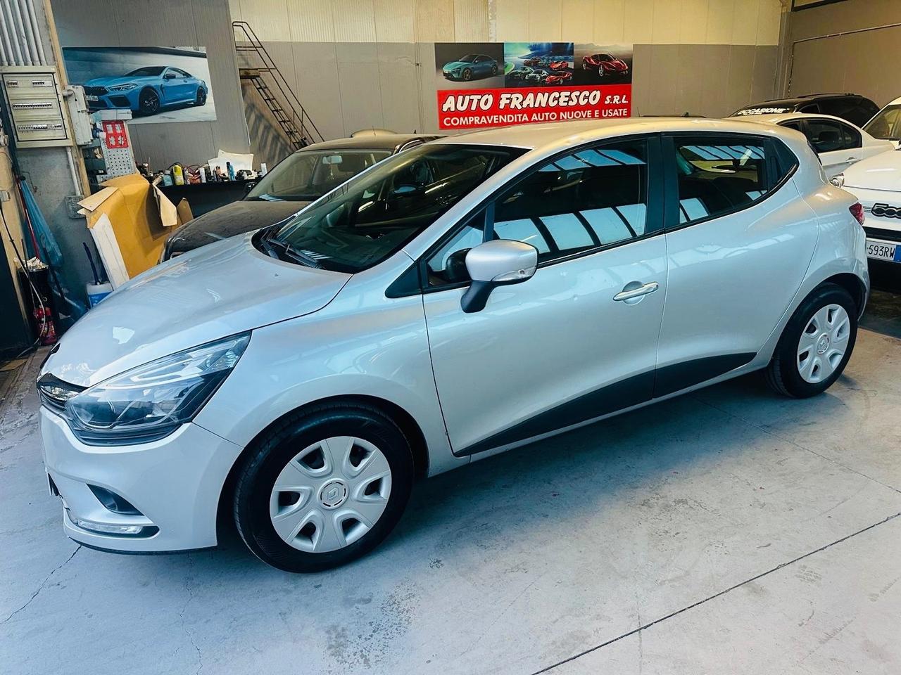 Renault Clio 1.2 75 CV 5 porte Duel2