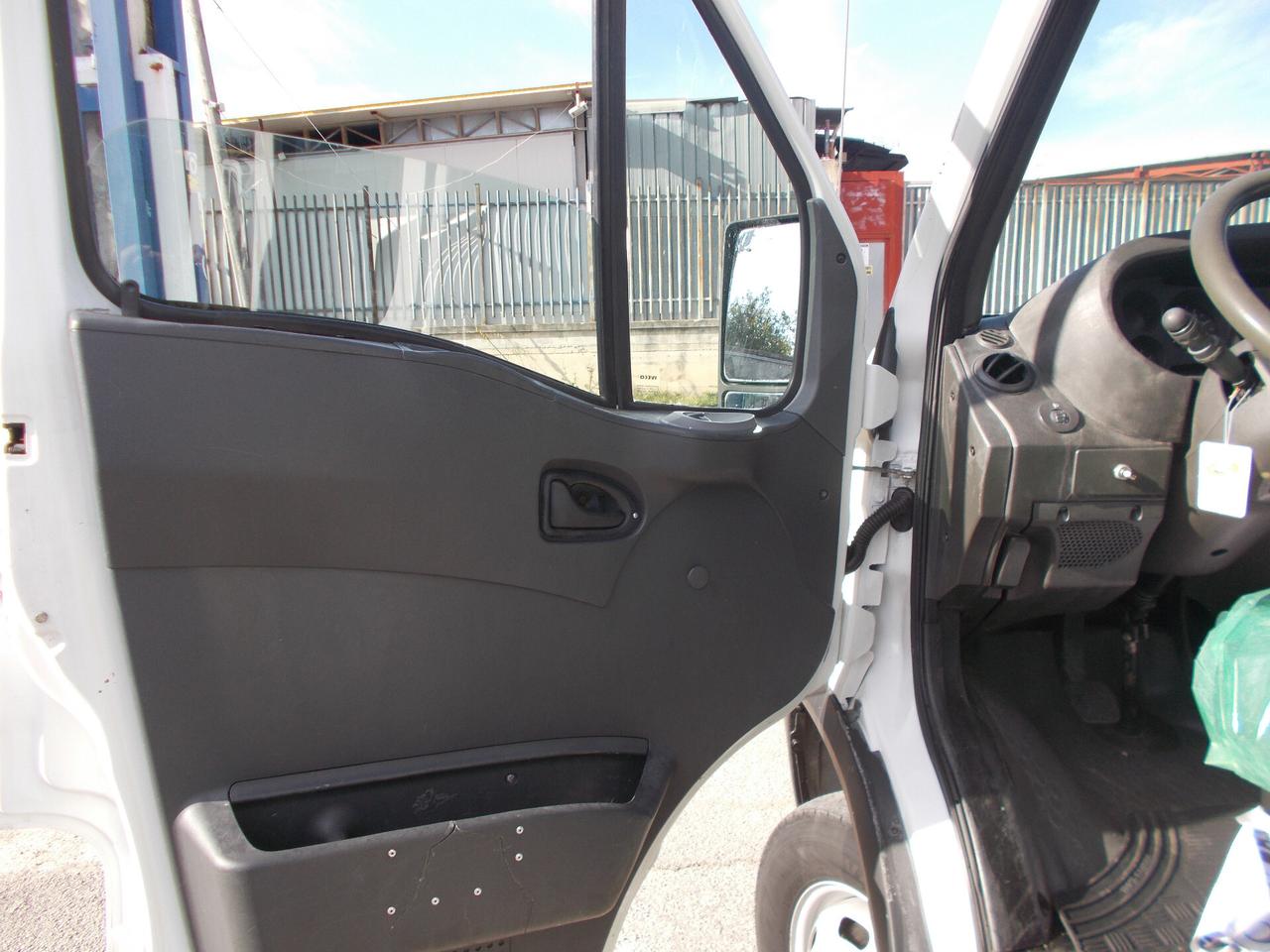 Iveco daily 35c11 doppia piu cassone