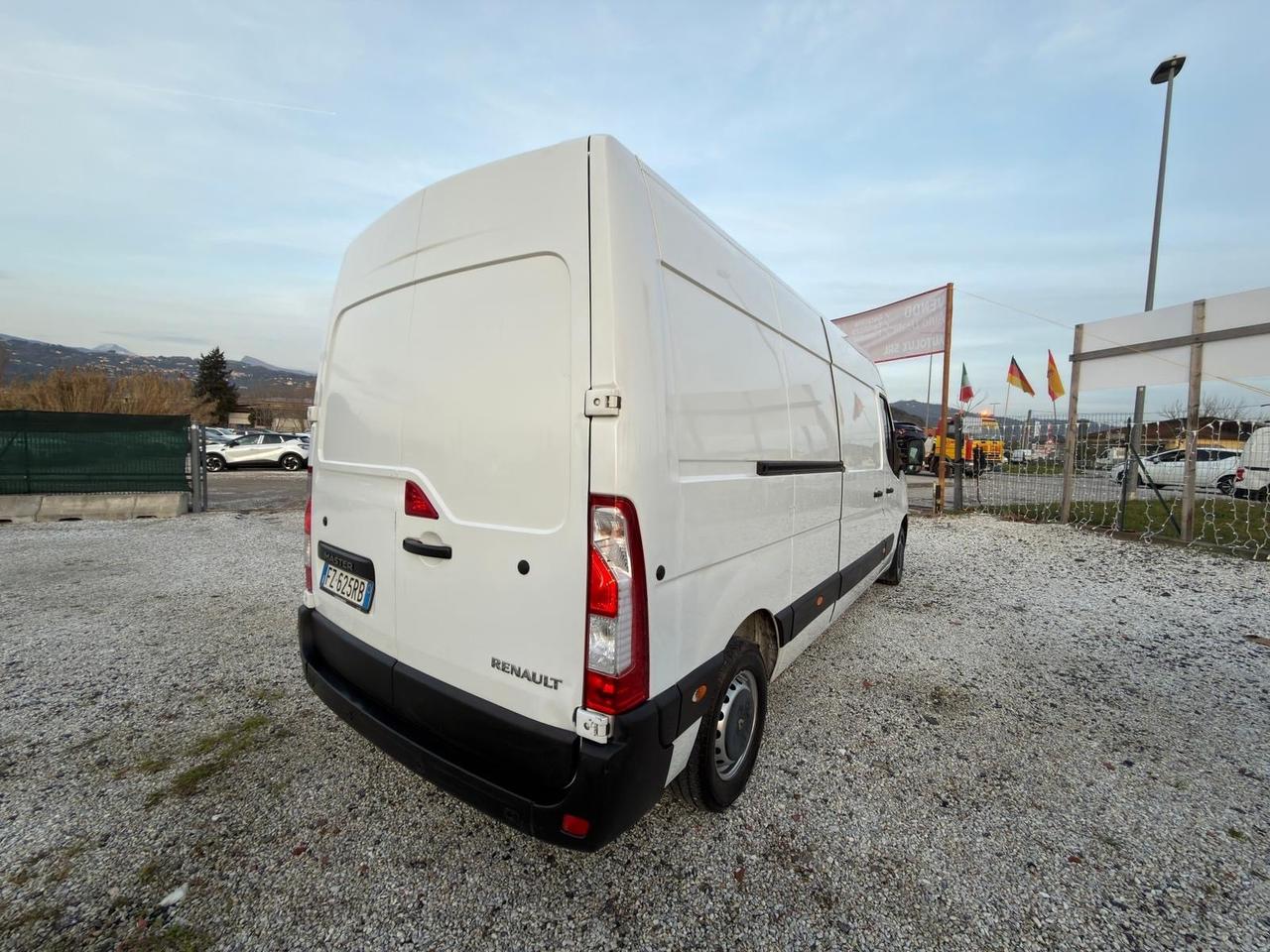 Renault Master T35 2.3 dCi Furgone