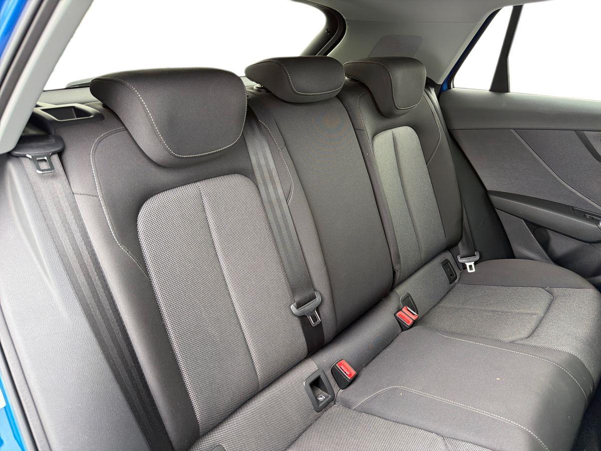AUDI Q2 35 1.5 tfsi Identity Black s-tronic