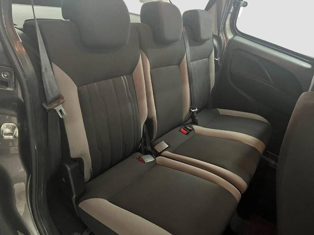 Fiat Doblo 1.4 tjt 120cv natural power Lounge 2019