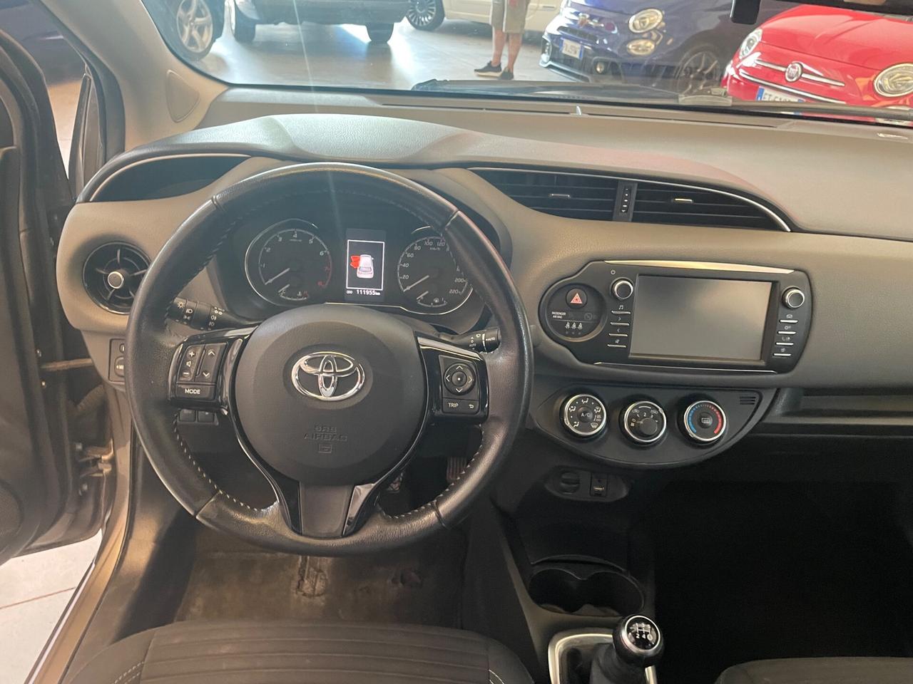 Toyota Yaris 1.0 5 porte*Neopatentati*