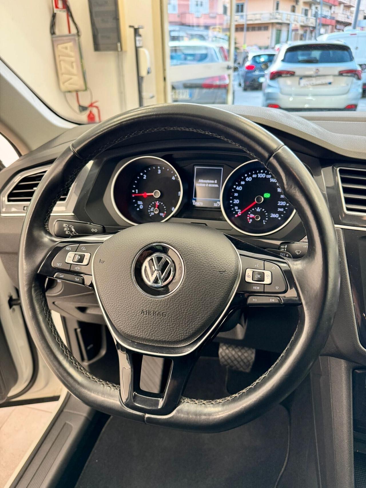 VOLSWAGEN TIGUAN 2.0 TDI 150 CV R-LINE DSG -2020