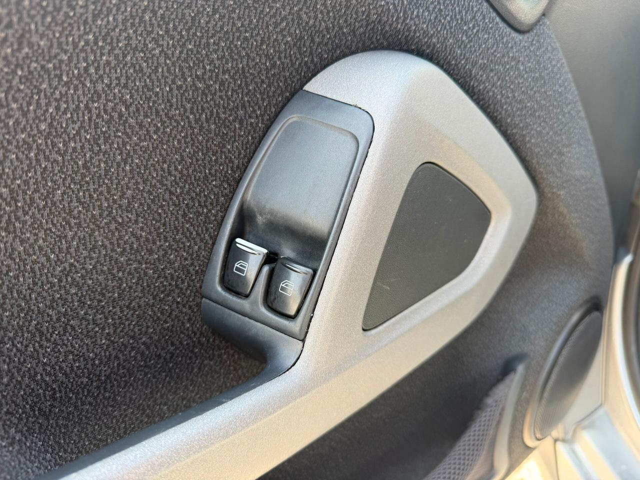 Smart ForTwo 1000 52 kW MHD coupé passion