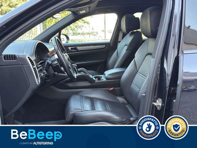 Porsche Cayenne 3.0 PLATINUM EDITION TIPTRONIC