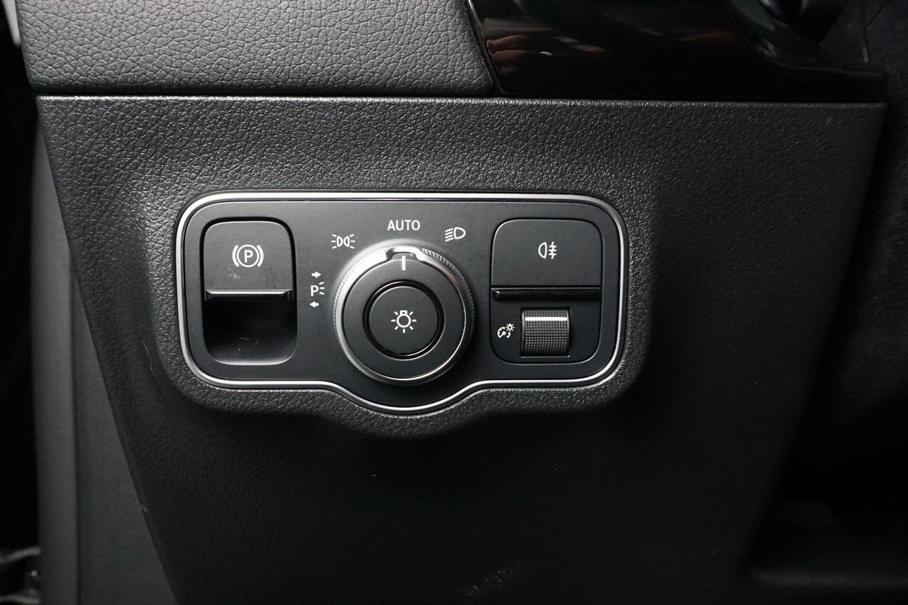 Mercedes-benz GLA 180 d Automatic Sport