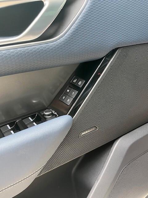 Land Rover Range Velar 2.0 Si4 250 CV SE