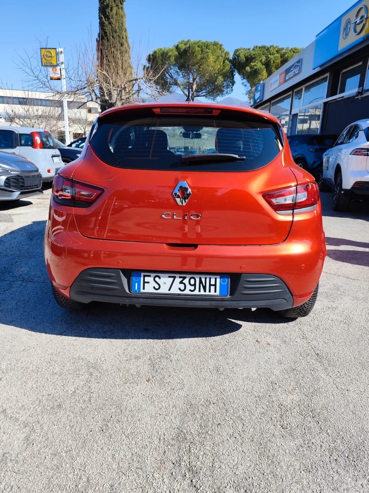 Renault Clio TCe 12V 90 CV GPL 5 porte Business