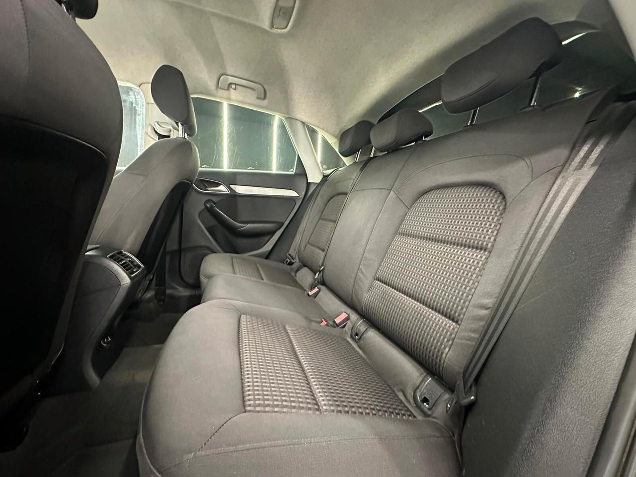 Audi Q3 2.0 TDI-KM CERTIFICATI-PERMUTE-12 MESI DI GARANZIA