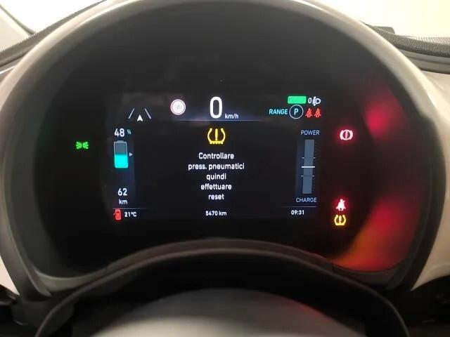 Fiat 500 500e Berlina 23,8 kWh La Prima