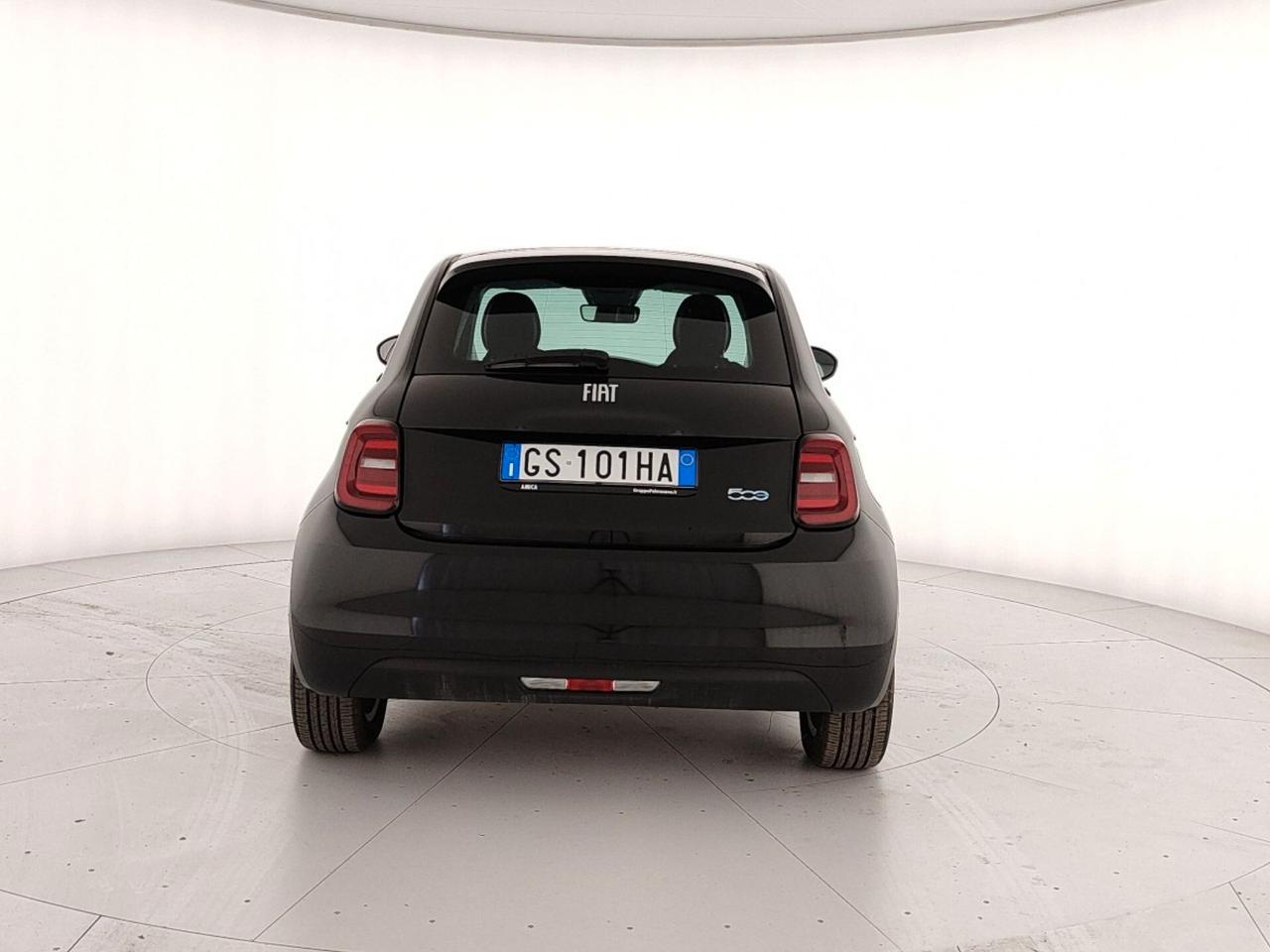 Fiat 500 500e Berlina 42 kWh