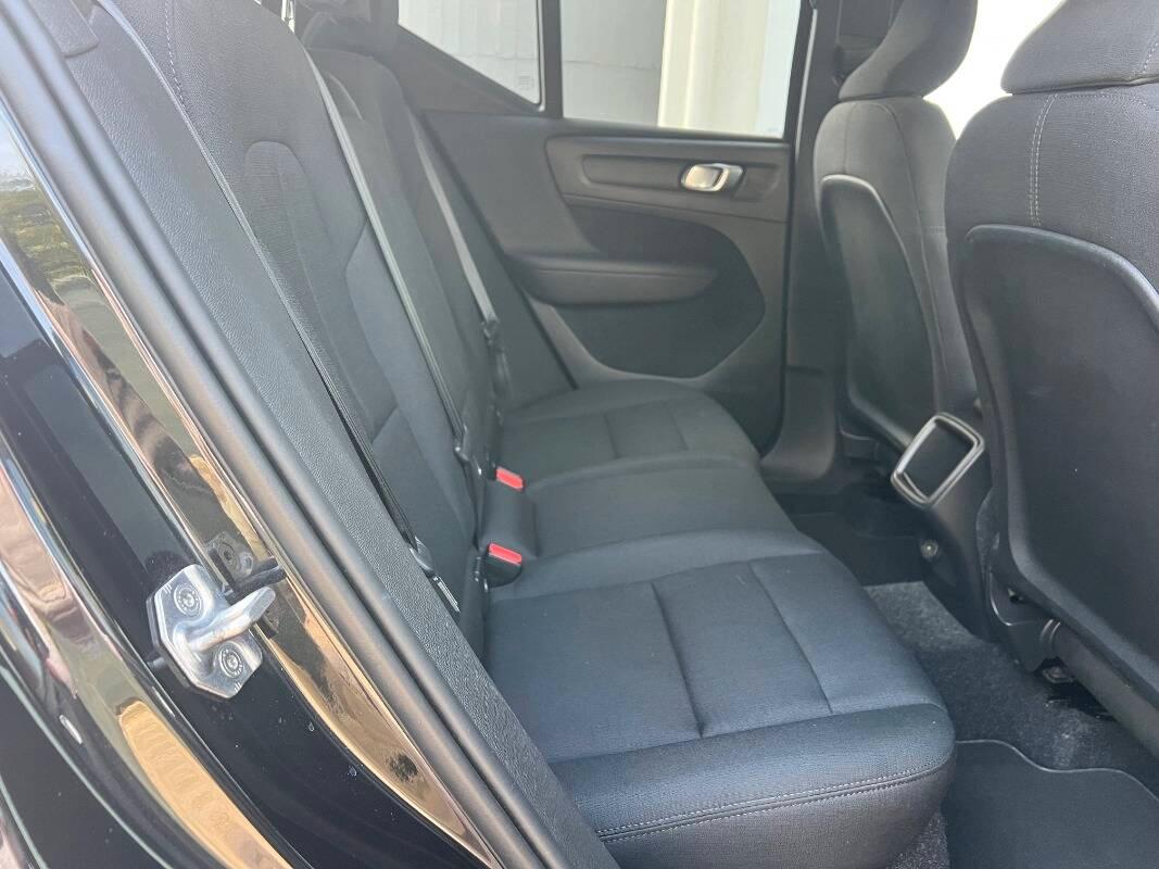 Volvo XC40 2.0 d3 Momentum auto my21