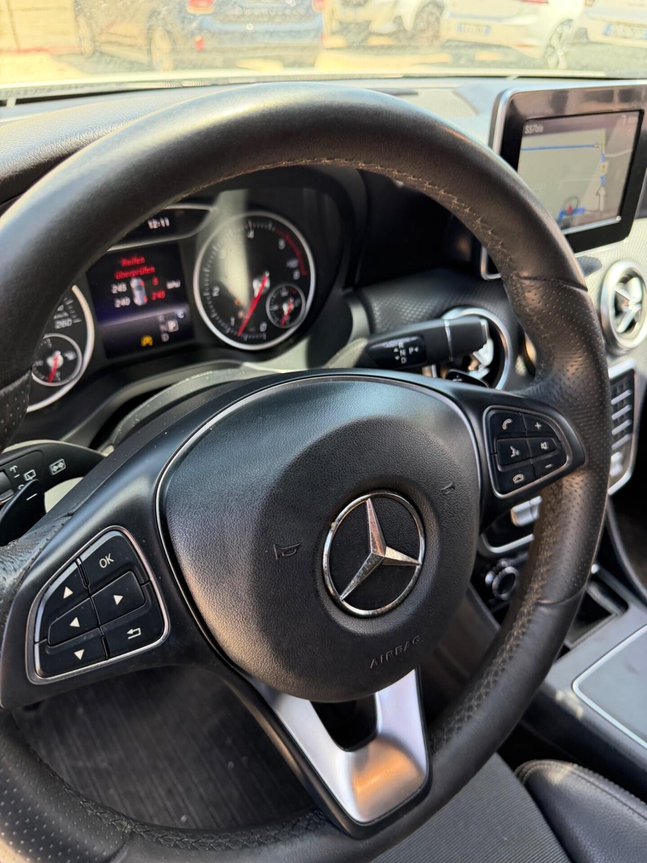 Mercedes-benz A 200 d Automatic 4Matic Sport
