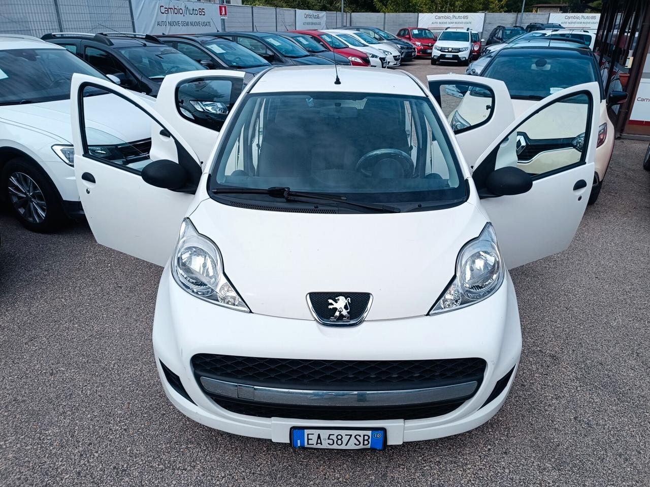 Peugeot 107 1.0 68CV 5p. Desir