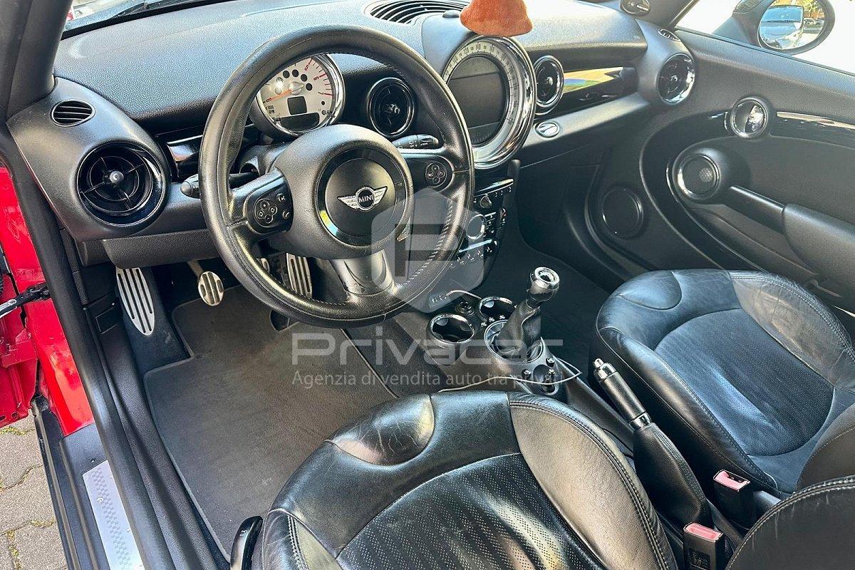 MINI Mini 2.0 16V Cooper SD