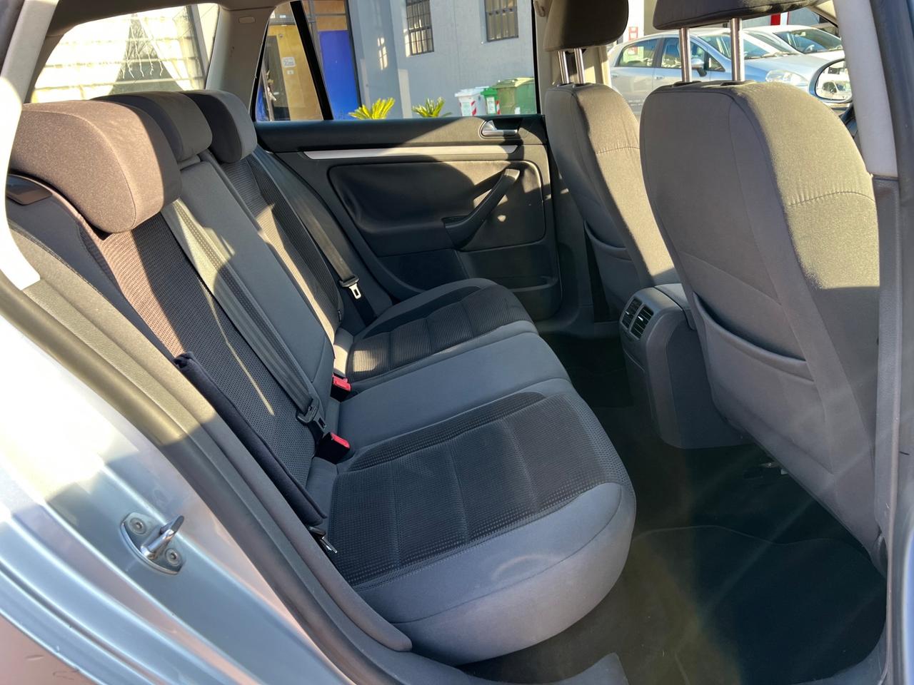 Volkswagen Golf Var. 1.9 TDI DPF Comfortline