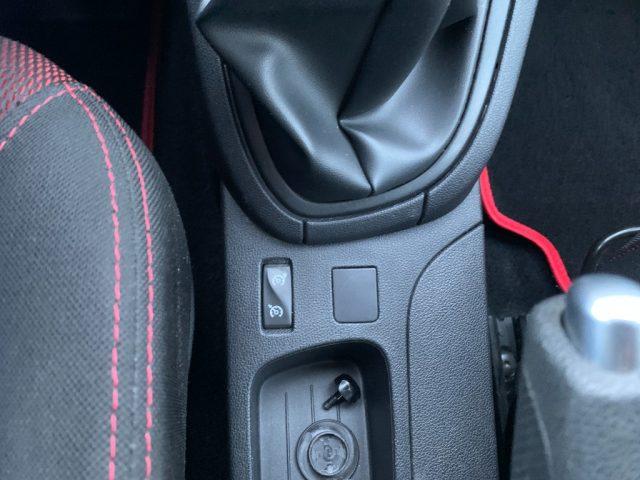 RENAULT Clio dCi 8V 75 CV Start&Stop 5 porte Energy Duel