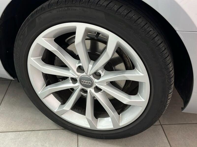 Audi A4 A4 Avant 40 2.0 tdi Quattro 190cv s-tronic